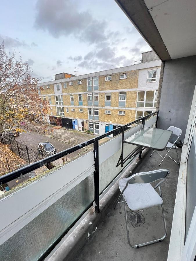 Entire 3 Bedroom Luxury Apartment In London With Private Balcony Exterior foto